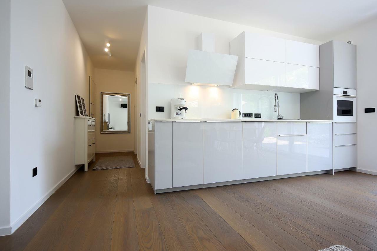 The View Luxury Apartment Dramalj Extérieur photo