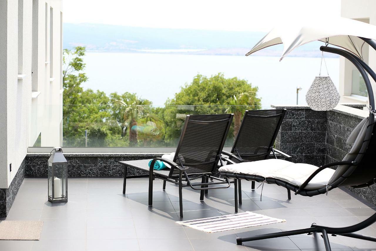 The View Luxury Apartment Dramalj Extérieur photo