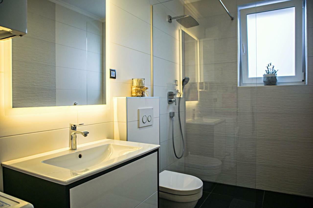 The View Luxury Apartment Dramalj Extérieur photo