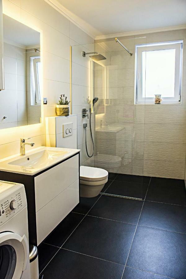 The View Luxury Apartment Dramalj Extérieur photo